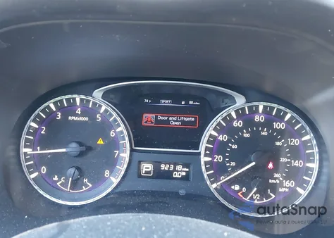 2018 Infiniti Qx60 z USA, uszkodzony, nr VIN 5N1DL0MNXJC513881